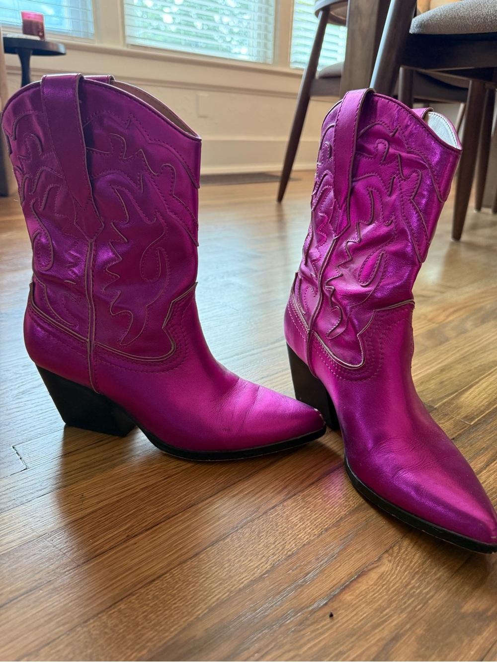 Dolce Vita Magenta Western Cowboy Boots - Picture 3 of 5